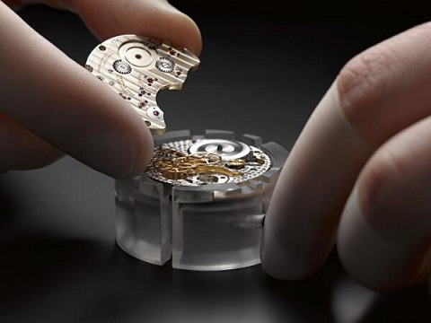 雷达手表轴断了要多少钱维修（雷达机芯油泥干涸）